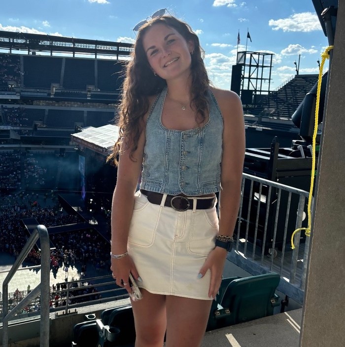 Lauren Strahle '27 - VP Media and Communications